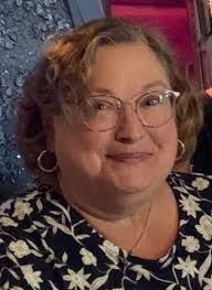 Paula Ricker's Instagram, Twitter & Facebook