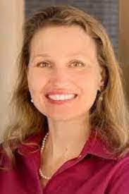 Karen Holcombe's Instagram, Twitter & Facebook