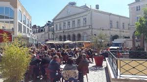 • compte officiel ville, agglo, office de tourisme • bienvenue à #châteauroux, à 2h au sud de #paris, l'essentiel est ici. Action Logement Habitat Aides Au Logement Chateauroux Pratique