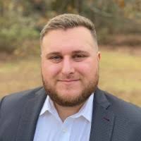 200+ "Lőwinger" profiles