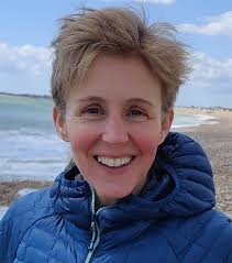 Carolina has 25 years experience as a physiotherapist from home to hospital  settings