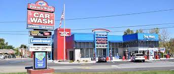 Complete the conversations putting reflexive pronouns: Foam Wash Car Wash Drive Shine Smile