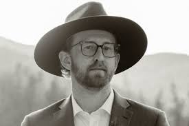 Taylor Thomson: The Agency Executive Who Spends His Mornings Curating  Intelligence For His Team