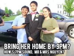 Image result for 米国餐馆里面的服务生