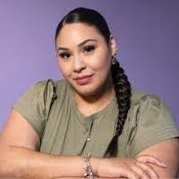 Melissa Suriel's Instagram, Twitter & Facebook