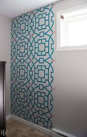 Pochoir adhésif repositionnable de fabrication artisanale française dans une matière pvc grise souple, résistante et. Peinturer Avec Un Pochoir Mural Comment Savoir Si C Est Pour Vous Ou Pas Nelidesign