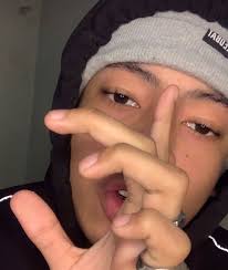 Devon Ryan (@desieforreal) • Instagram photos and videos