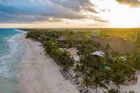 Tulum kombinleri yaparken ayakkabı seçimi çok büyük bir öneme sahiptir. Selina Tulum Tulum Aktualisierte Preise Fur 2021