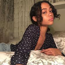Black And Chinese Mix Race Image May Contain 2 People Bedroom And Indoor Mixed Race Girls Mixed Girls Cute Mixed Girls