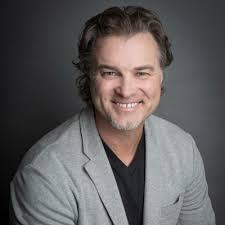 Brennan Basnicki, CFA, CAIA, CMT, SCR