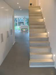 Kleines Haus Mit Ganz Viel Platz Homify Homify Treppe Haus Haus Einfamilienhaus