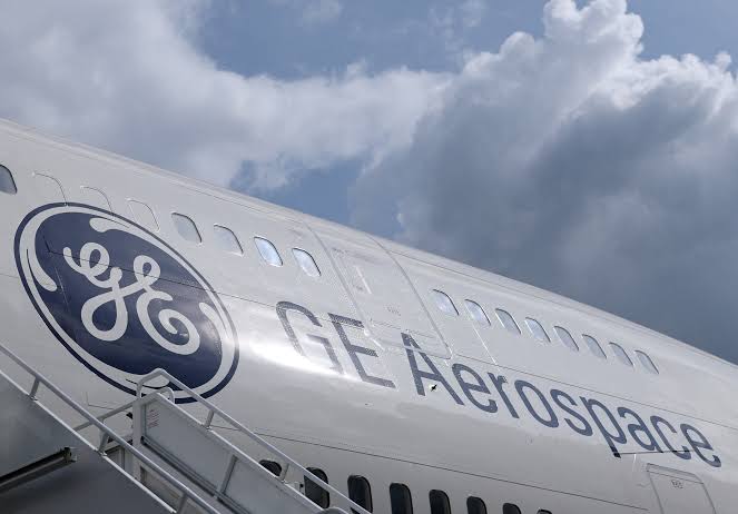US Treasury ratchets up pressure on Iran with sweeping new aviation  sanctions | Reuters