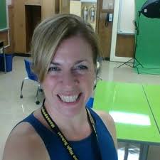 Tina Farrell (@Farrell__Tina)