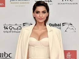 She is very conscious of her hair and makes sure they are in good health. Sonam Kapoor Beauty Tips And Fitness Secrets Stylesatlife
