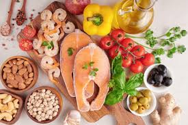 Bổ sung cá béo giàu Omega-3 giúp giảm viêm và ngăn ngừa tích tụ mỡ trong gan 