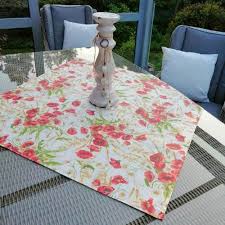 Weiche, abwaschbare tischdecke aus vinyl mit spitzen und hervorragenden eigenschaften: Garten Tischdecke Mohn Beschichtet Mit Liebe Dekoriert