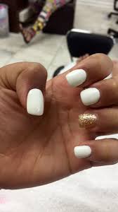 I will give you some good tips that i hope you guys can. White Matte Square Short Acrylic Nails W Gold Accent Short Square Acrylic Nails Short Acrylic Nails Nails