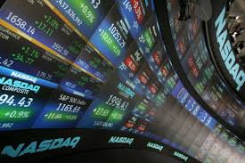 Fearing An Escalation Of The Trade War With China Stock Markets Plummet Then Rally Https Www Thehowto Info Fearin Stock Market Day Trading Option Trading