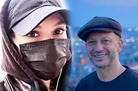 Rıza kocaoğlu rol arkadaşı hazal subaşı ile aşk yaşıyordu, ayrılığın ardından rıza kocaoğlu'nun kendinden 12 yaş küçük oyuncu yüsra geyik ile gözlerden uzak aşk yaşamaya. Riza Kocaoglu Ile Yakalanan Yusra Geyik Sessizligini Bozdu Sasirtan Ikilinin Arasinda Tam 12 Yas Fark Var Galeri Takvim