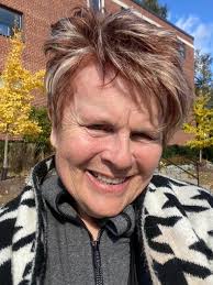 Became a red head,...