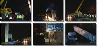 Poarta fusese reparata de primaria din timisoara in anul 2015, iar lucrarea a costat 56.000 de euro. A Fost Demolata Poarta De Intrare In Timisoara De Pe Calea Aradului