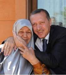 Shutterstock koleksiyonunda hd kalitesinde recep tayyip erdogan temalı stok görseller ve milyonlarca başka telifsiz stok fotoğraf, illüstrasyon ve vektör bulabilirsiniz. Recep Tayyip Erdogan In Bilinmeyen Eski Fotograflari Foto