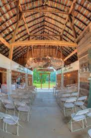 Tot Hill Farm An Awesome And Cheap Wedding Venue In Asheboro Nc Cheap Wedding Venues Elegant Winter Wedding Venues