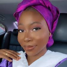 henry Bravo (@HenryMayowa)