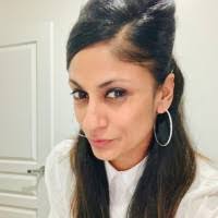 40+ "Shelly Khan" profiles