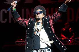 Shock g, whose real name is gregory jacobs, was. 8vfap5zi12v4zm