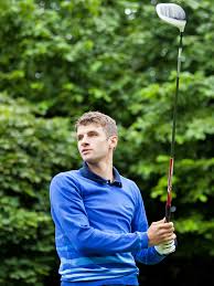 5th position ballon d'or 2014. Benefiz Golfturnier Thomas Muller Sammelt 50 000 Euro Fur Youngwings Dfb Deutscher Fussball Bund E V