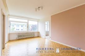 Auch hier sind minderjährige sehr willkommen. Etagenwohnung In Hamburg Farmsen Berne 48 80 M Hamburg Immobilien Dirk Bluhm