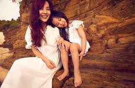 Listen and download on itunes & apple music, spotify, and. See The Photos Of Former S E S Eugene And Daughter Rohee Which Amazed The Fans Kpopstarz