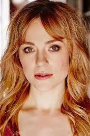 Ella Scott's Instagram, Twitter & Facebook