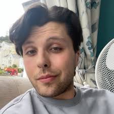 Michelle Greenidge (@miche_greenidge)