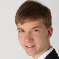 Robert Bross's Instagram, Twitter & Facebook