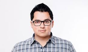 Álex Corral de Corral 360: Las marcas con foco en los millennials hispanos  saben que deben integrarse al contenido de forma orgánica