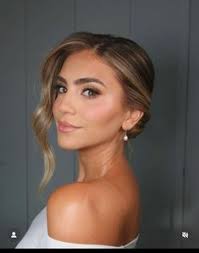 9 Bridal hair ideas in 2025