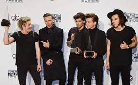 Ex Boyband One Direction Verrast Fans Voor Tiende Verjaardag Metro Krant