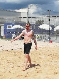 Последние твиты от ivan zaytsev (@zaytsev). Worldofvolley Ita M Zaytsev Keeps His Body In Shape In Offseason Playing Beach Volley