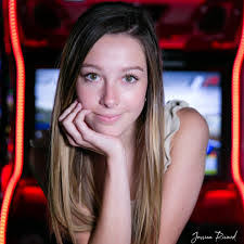 Jessica Rivard's Instagram, Twitter & Facebook