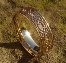 Gold Celtic Wedding Ring Love2have In The Uk Celtic Wedding Rings 9ct Gold Wedding Ring Wedding Rings