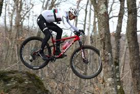 This is d!ci tv : Nouvelle Saison Et Grandes Ambitions Pour Le Champion Du Monde Jordan Sarrou Le Puy En Velay 43000