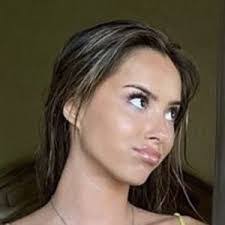 Julie Ernst's Instagram, Twitter & Facebook