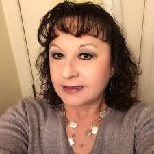 Janette Conn's Instagram, Twitter & Facebook