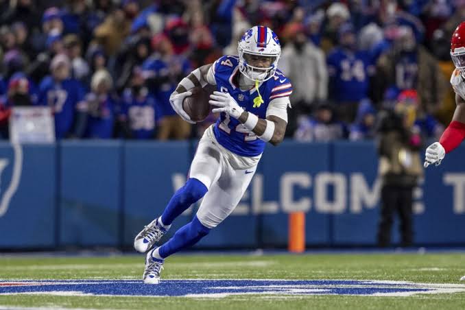 The Buffalo Bills agree to trade top receiver Stefon Diggs to the Houston  Texans | WXXI News