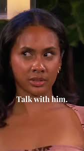 Jenn and Joey tickle the ivories in a group setting #thebachelor