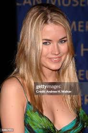 3,650 Amanda Andrew Photos & High Res Pictures