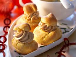 Decouvrez Notre Recette Facile Et Rapide De Petits Choux A La Creme De Foie Sur Cuisine Actuelle Retrouvez Les Etap Recette Aperitif Recette Choux A La Creme