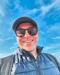 🗺️ Algumas fotos esquecidas desses últimos meses vivendo nas nuvens… e uma  de um pouso que sempre foi sonho 🤩